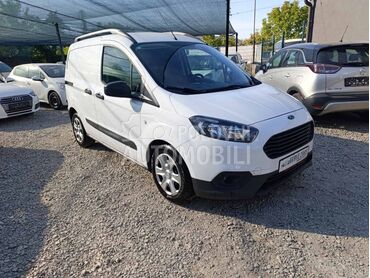 Ford Courier 1.0 ecoboost 43000km, 8.200 €, 2023. , 42.700 km, Dostavni kombi do 3.5t, Benzin, 1000 cm3, Manuelni menjač, Beograd