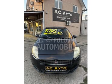 Fiat Grande Punto 1.2 B, 2.990 €, 2009. Hečbek, Benzin | 1242 cm3, 215.370 km, 48kW (65 KS), Manuelni 5 brzina, 2/3 vrata, 5 sedišta, Beograd