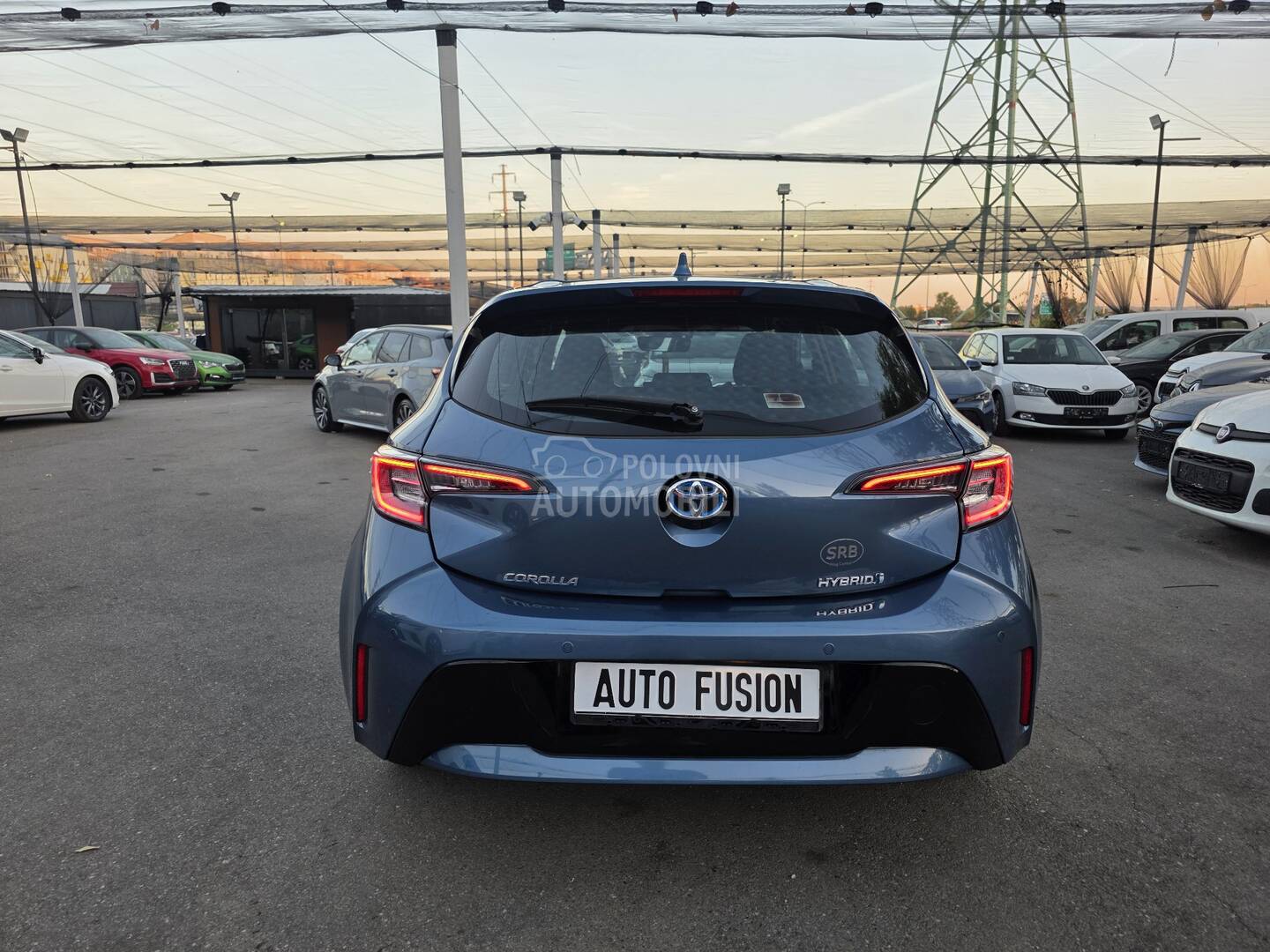 Toyota Corolla 1.8 Вариатор HB LUNA