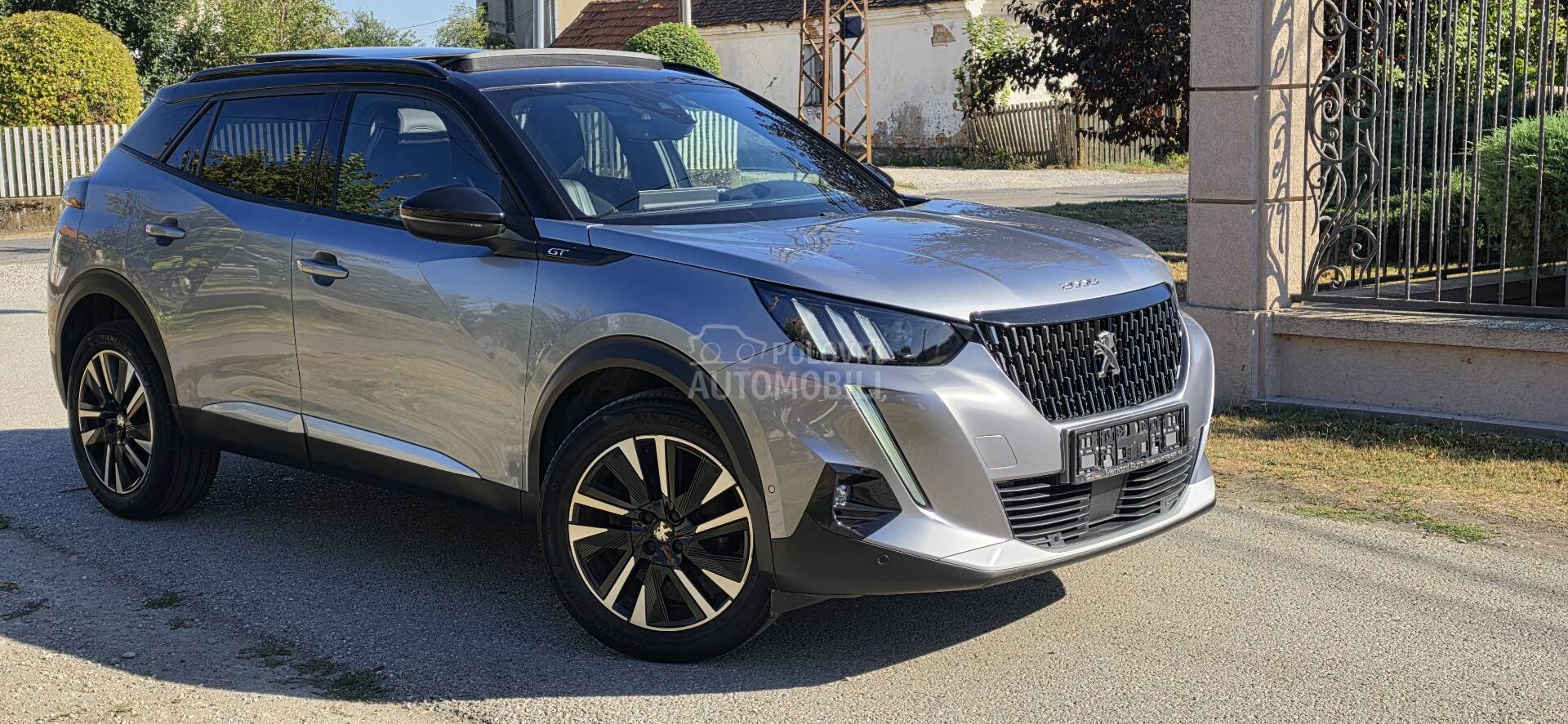 Peugeot 2008 1.2AUT/GT