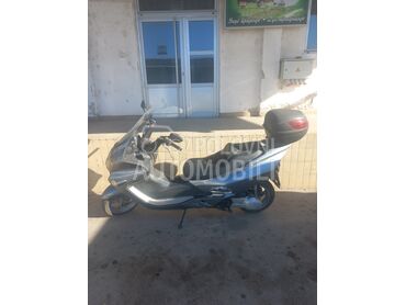 Jonway rendzer, 1.150 €, 2009. , 250 cm3, 15.000 km, 7kW (10 KS), Scooter, Niš