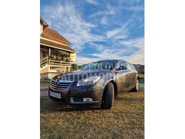 Opel Insignia, 4.500 €, 2011. Karavan, Dizel | 1956 cm3, 300.000 km, 96kW (131 KS), Manuelni 6 brzina, 4/5 vrata, 5 sedišta, Kraljevo