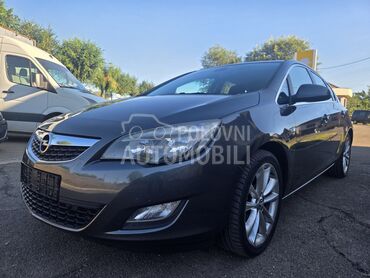 Opel Astra J 1.4, 3.900 €, 2011. Hečbek, Benzin | 1364 cm3, 175.000 km, 88kW (120 KS), Manuelni 6 brzina, 4/5 vrata, 5 sedišta, Zrenjanin