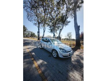 Opel Astra H, 2.100 €, 2004. Hečbek, Dizel | 1686 cm3, 290.000 km, 74kW (101 KS), Manuelni 5 brzina, 4/5 vrata, 5 sedišta, Batočina