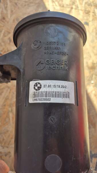 Posuda swrvo ulja za BMW X5, X6 od 2007. do 2013. god. - 678228502