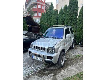 Suzuki Jimny 4x4, 7.000 €, 2008. Džip/SUV, Benzin | 1328 cm3, 143.000 km, 63kW (86 KS), Automatski / poluautomatski, 2/3 vrata, 4 sedišta, Tutin