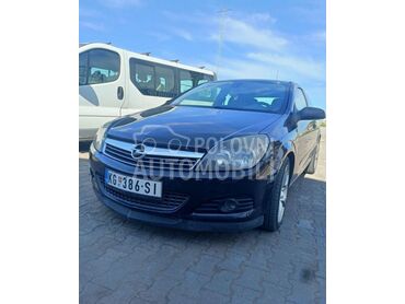 Opel Astra H 1.7gtc, 2.450 €, 2009. Kupe, Dizel | 1700 cm3, 211.000 km, 74kW (101 KS), Manuelni 6 brzina, 2/3 vrata, 5 sedišta, Kragujevac