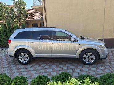Fiat Freemont 2,0 mjet (može zamena), 7.500 €, 2011. Džip/SUV, Dizel | 1956 cm3, 177.000 km, 125kW (170 KS), Manuelni 6 brzina, 4/5 vrata, 7 sedišta, Sremska Mitrovica
