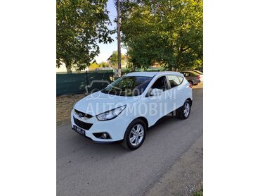 Hyundai ix35 1.7 crdi, 5.450 €, 2010. Džip/SUV, Dizel | 1685 cm3, 187.000 km, 85kW (116 KS), Manuelni 6 brzina, 4/5 vrata, 5 sedišta, Zemun