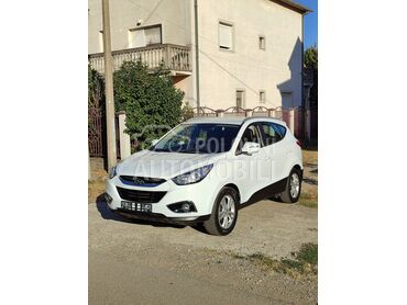 Hyundai ix35 1.7 crdi, 5.990 €, 2010. Džip/SUV, Dizel | 1685 cm3, 187.000 km, 85kW (116 KS), Manuelni 6 brzina, 4/5 vrata, 5 sedišta, Zemun