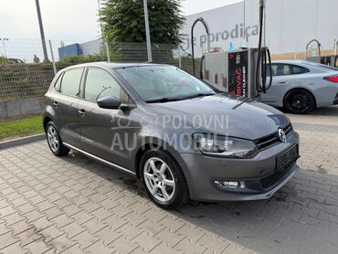 Volkswagen Polo 1,6TDI, 4.500 €, 2009. Hečbek, Dizel | 1600 cm3, 200.000 km, 55kW (75 KS), Manuelni 5 brzina, 4/5 vrata, 5 sedišta, Subotica