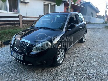 Lancia Ypsilon, 3.400 €, 2011. Hečbek, Benzin | 1242 cm3, 102.083 km, 44kW (60 KS), Manuelni 5 brzina, 2/3 vrata, 4 sedišta, Smederevo