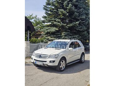 Mercedes Benz ML 320 3.0, 9.300 €, 2008. Džip/SUV, Dizel | 2987 cm3, 430.000 km, 165kW (224 KS), Automatski / poluautomatski, 4/5 vrata, 5 sedišta, Bor