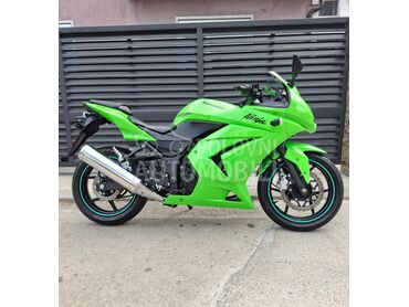 Kawasaki Ninja 250R Ninja 250, 3.200 €, 2009. , 250 cm3, 7.570 km, 24kW (33 KS), Sport / Super sport, Niš