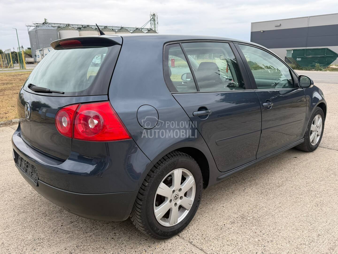 Volkswagen Golf 5 1.4 8в