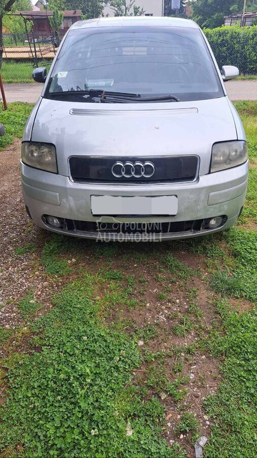 Audi A2 - kompletan auto u delovima