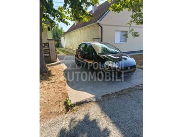 Fiat Grande Punto, 3.200 €, 2009. Hečbek, Benzin | 1400 cm3, 190.000 km, 57kW (77 KS), Manuelni 5 brzina, 4/5 vrata, 5 sedišta, Sombor