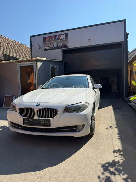 BMW 520 2012 F10 520d - kompletan auto u delovima