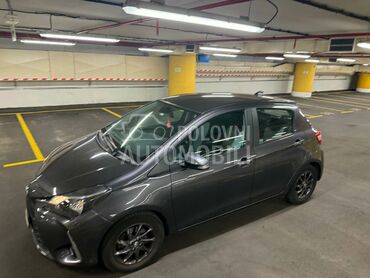 Toyota Yaris, 14.000 €, 2019. Hečbek, Benzin | 1496 cm3, 93.599 km, 82kW (111 KS), Automatski / poluautomatski, 4/5 vrata, 5 sedišta, Beograd