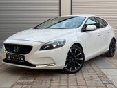 Volvo V40 1.6HDI MOMENTUM