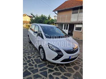 Opel Zafira 2.0 diesel (može zamena), 6.800 €, 2014. Monovolumen (MiniVan), Dizel | 1956 cm3, 340.000 km, 121kW (165 KS), Automatski / poluautomatski, 4/5 vrata, 5 sedišta, Rakovica