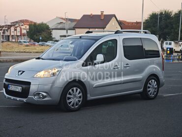 Peugeot Partner 1.6 ehdi, 5.300 €, 2011. Pickup, Dizel | 1598 cm3, 217.500 km, 82kW (111 KS), Manuelni 5 brzina, 4/5 vrata, 5 sedišta, Kruševac