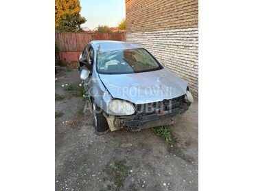 Volkswagen Golf 5 Golf, 1.000 €, 2007. Hečbek, Dizel | 1896 cm3, 25.174 km, 66kW (90 KS), Manuelni 5 brzina, 4/5 vrata, 5 sedišta, Čurug