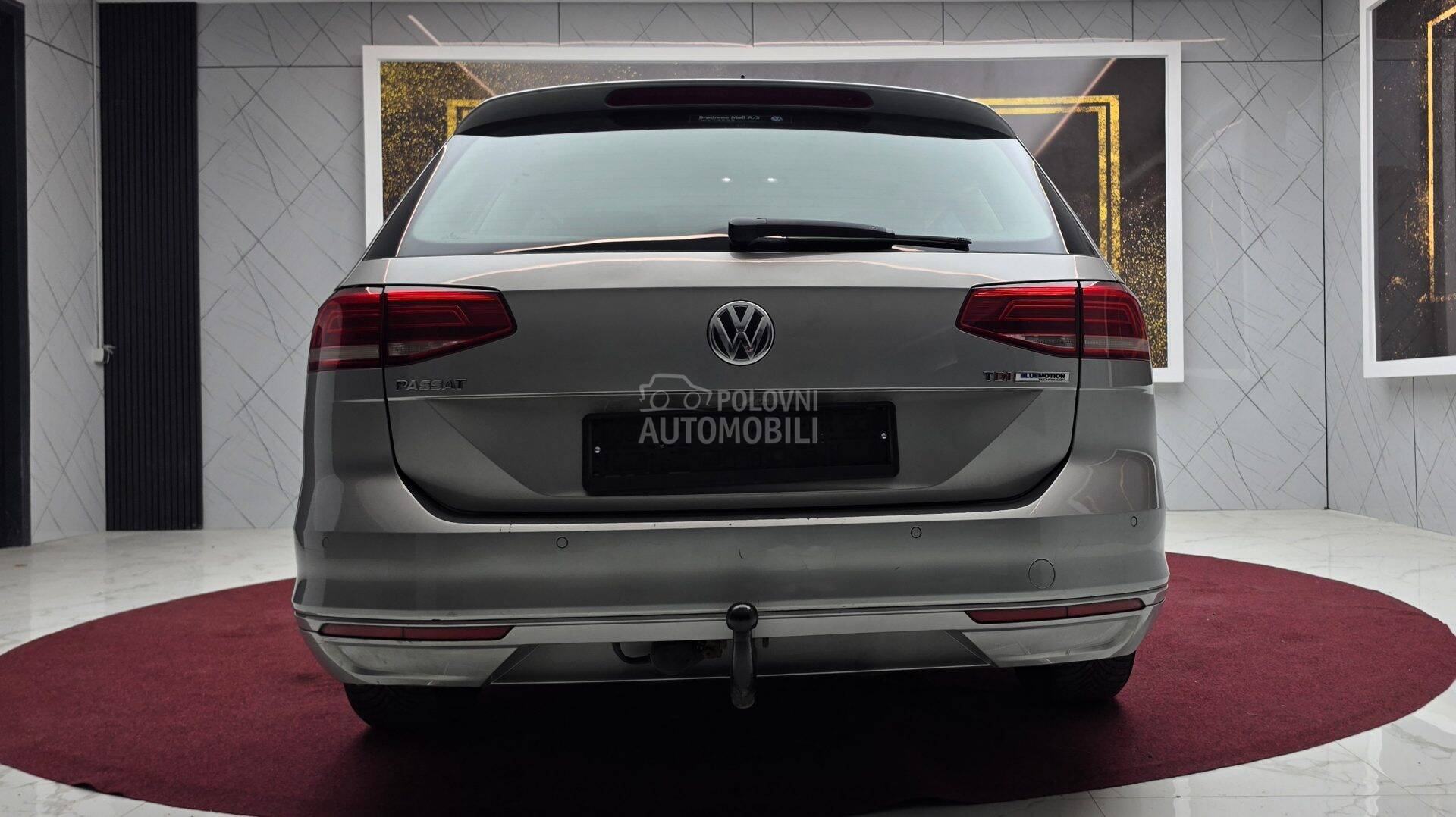 Volkswagen Passat B8 1.6 TDi PREMIUM