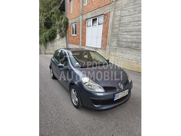 Renault Clio 1.2ben, 2.600 €, 2006. Hečbek, Benzin | 1149 cm3, 215.000 km, 55kW (75 KS), Manuelni 5 brzina, 4/5 vrata, 5 sedišta, Užice