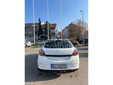Opel Astra H Gtc, 2.000 €, 2008. Kupe, Dizel | 1700 cm3, 233.500 km, 81kW (110 KS), Manuelni 6 brzina, 2/3 vrata, 5 sedišta, Zemun