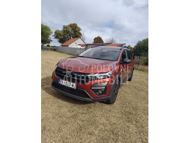 Dacia Jogger 1.0 TCe, 11.800 €, 2022. Karavan, Benzin | 999 cm3, 71.000 km, 81kW (110 KS), Manuelni 6 brzina, 4/5 vrata, 5 sedišta, Pančevo