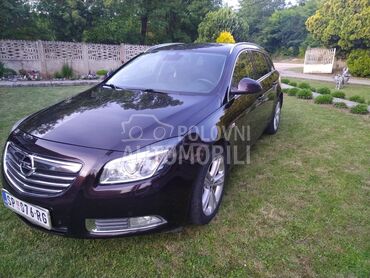 Opel Insignia 2.0tdci 4x4 (može zamena), 4.800 €, 2011. Karavan, Dizel | 1956 cm3, 212.000 km, 118kW (160 KS), Manuelni 6 brzina, 4/5 vrata, 5 sedišta, Smederevska Palanka