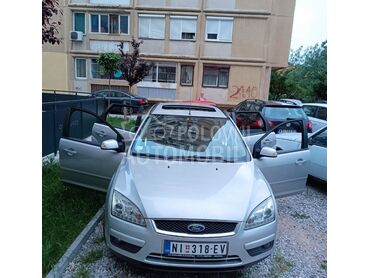 Ford Focus Giha,Šiber,reg.12mes, 2.800 €, 2007. Karavan, Dizel | 1560 cm3, 234.000 km, 80kW (109 KS), Manuelni 5 brzina, 4/5 vrata, 5 sedišta, Niš