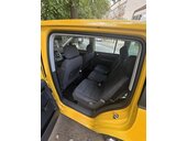 Volkswagen Touran (može zamena)