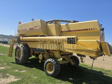 New Holland Tx36, 32.000 €, 1992. , Standardni kombajn, Doljevac
