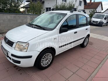 Fiat Panda (može zamena), 2.450 €, 2006. Hečbek, Dizel | 1248 cm3, 215.236 km, 51kW (69 KS), Manuelni 5 brzina, 4/5 vrata, 4 sedišta, Lesnica