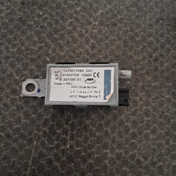 pojacalo antene za Peugeot 3008, 308, 5008 ... - 9678017080