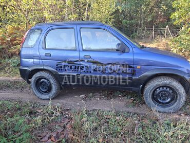 Daihatsu Terios, 4.300 €, 2004. Džip/SUV, Benzin | 1298 cm3, 208.013 km, 63kW (86 KS), Manuelni 5 brzina, 4/5 vrata, 5 sedišta, Otroci