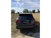 Porsche Cayenne S (može zamena)