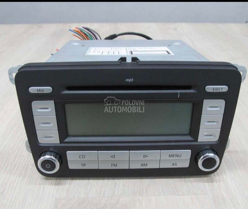 Radio za Volkswagen Caddy, Jetta, Golf 5 ...