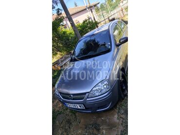 Opel Corsa C (može zamena), 450 €, 2004. Hečbek, Benzin | 998 cm3, 300.000 km, 44kW (60 KS), Manuelni 5 brzina, 2/3 vrata, 5 sedišta, Sopot