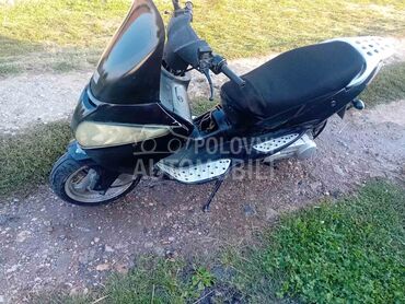 Hyosung 125, 350 €, 2008. , 125 cm3, 100 km, 8kW (11 KS), Scooter, Valjevo
