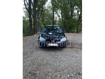 Volkswagen Golf 5, 2.996 €, 2005. Hečbek, Benzin | 1390 cm3, 326.798 km, 55kW (75 KS), Manuelni 5 brzina, 2/3 vrata, 5 sedišta, Vrdnik