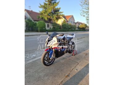 BMW S1000rr, 9.800 €, 2010. , 999 cm3, 36.500 km, 151kW (205 KS), Sport / Super sport, Pančevo