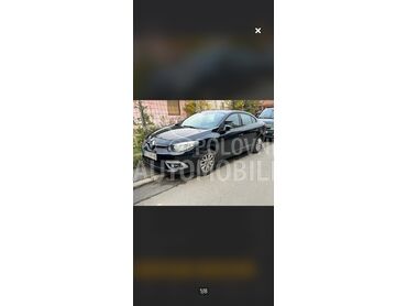 Renault Fluence, 5.500 €, 2015. Limuzina, Benzin | 1598 cm3, 178.600 km, 84kW (114 KS), Manuelni 5 brzina, 4/5 vrata, 5 sedišta, Beograd