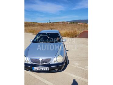 Lancia Lybra 1,9 JTD (može zamena), 800 €, 2002. Karavan, Dizel | 1875 cm3, 391.000 km, 85kW (116 KS), Manuelni 5 brzina, 4/5 vrata, 5 sedišta, Kruševac
