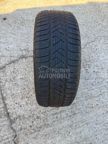 Pirelli 225/45 R18 Zimska