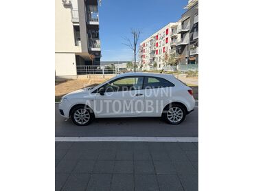 Seat Ibiza 1.4, 3.300 €, 2009. Hečbek, Benzin | 1390 cm3, 248.000 km, 63kW (86 KS), Manuelni 5 brzina, 2/3 vrata, 5 sedišta, Beograd
