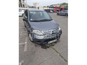 Citroen C3 (može zamena), 3.200 €, 2009. Hečbek, Benzin | 1124 cm3, 218.550 km, 44kW (60 KS), Manuelni 5 brzina, 4/5 vrata, 5 sedišta, Beograd