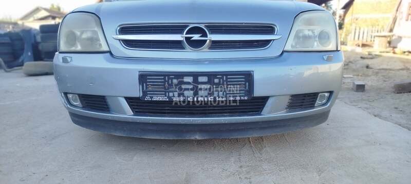 prednji branik za Opel Vectra C od 2003. do 2005. god.